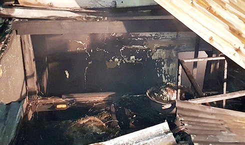 Nghi can phóng hỏa khiến 5 người tử vong là hàng xóm - ảnh 1