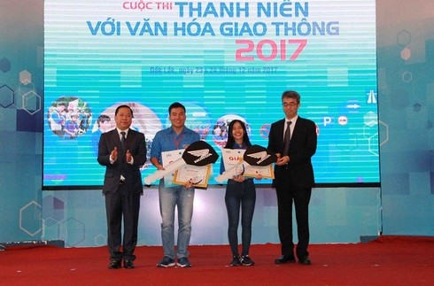 Trao giải cuộc thi “Thanh niên với Văn hóa giao thông” năm 2017 - ảnh 4