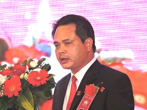 Ông Vương Hồng Lĩnh-Giám đốc Agribank Đắk Lắk phát biểu tại lễ kỷ niệm 30 năm thành lập