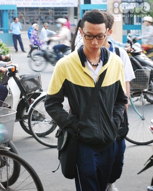Teen Sài thành co ro đi học trong thời tiết 18 độ - ảnh 9