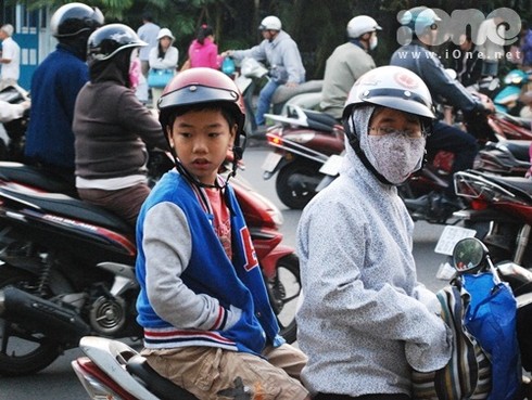 Teen Sài thành co ro đi học trong thời tiết 18 độ - ảnh 7