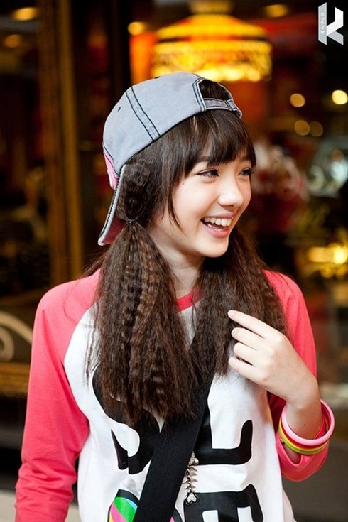 Những nữ sinh 10X đình đám gây 'bão' Facebook - ảnh 21
