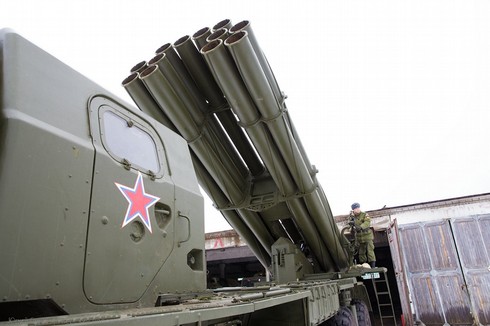 Uy lực của siêu pháo ‘Cơn lốc chiến trường' Smerch - ảnh 8