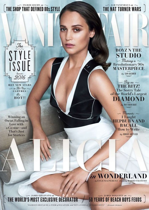 Ngắm thân hình gợi cảm của 'Cô gái Đan Mạch' Alicia Vikander - ảnh 1