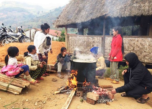Hình ảnh cảm động người dân tộc Xê Đăng đón tết dưới chân núi Ngọc Linh - ảnh 7