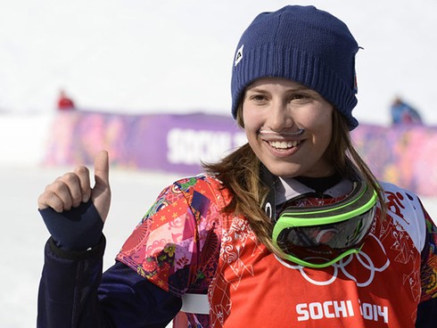 'Để râu' cầu may, nữ VĐV Czech vô địch Olympic Sochi - ảnh 1
