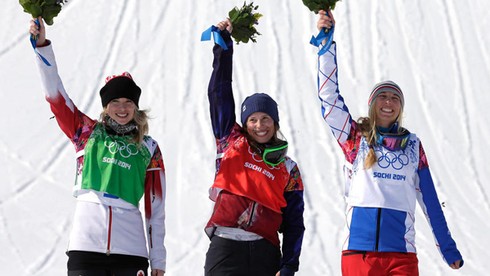 'Để râu' cầu may, nữ VĐV Czech vô địch Olympic Sochi - ảnh 4