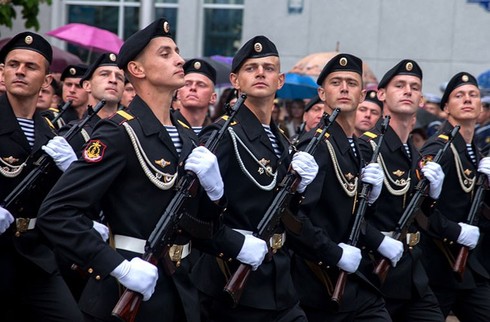 'Điểm danh' vũ khí Nga hiện diện ở Crimea - ảnh 4