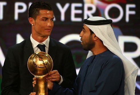Ronaldo giành danh hiệu Cầu thủ xuất sắc nhất thế giới - ảnh 4