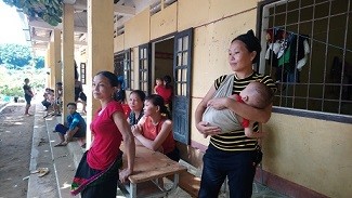 Gần 100 hộ dân vùng lũ Mường Lát vẫn phải đi ở nhờ - ảnh 1