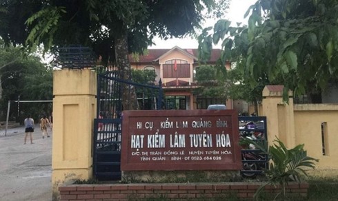 Liều lĩnh lao xe vào trụ sở kiểm lâm hành hung Hạt trưởng - ảnh 1