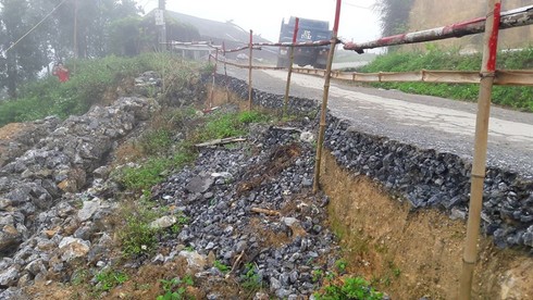 Sạt lở đất ở Nghệ An - ảnh 1