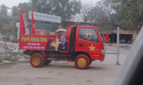 Cổ vũ U23 Việt Nam - ảnh 8