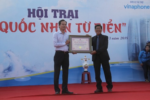 Đồng diễn Semaphore của Thành đoàn Đà Nẵng xác lập kỷ lục Việt Nam - ảnh 7