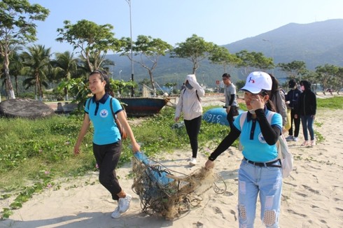1000 TNV chung tay dọn sạch rác Sơn Trà - ảnh 5