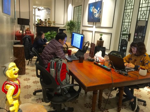 Không gian làm việc đẹp nao lòng cách Hồ Gươm 100 bước chân - ảnh 4