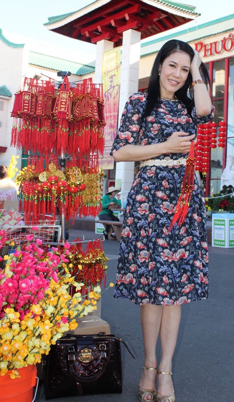 Thu Phương mua đồ đón Tết ở Mỹ - ảnh 2