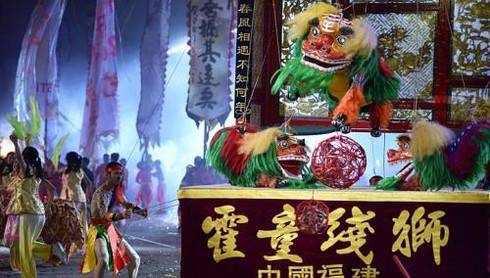 Lộng lẫy lễ hội đường phố Singapore - ảnh 12