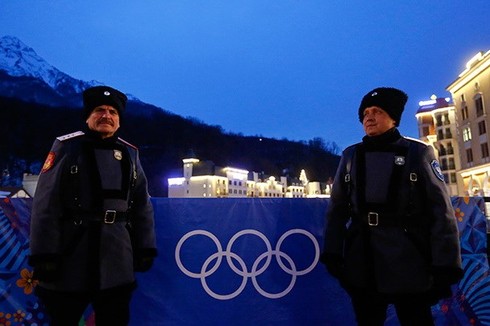 Tàu chiến, tên lửa bảo vệ Thế vận hội Sochi - ảnh 6