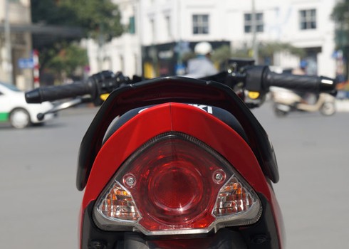 Cận cảnh 'trống choai' Suzuki Raider - ảnh 16