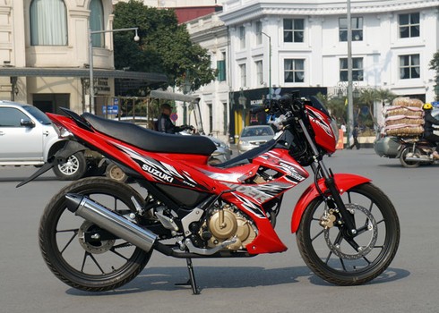 Cận cảnh 'trống choai' Suzuki Raider - ảnh 2
