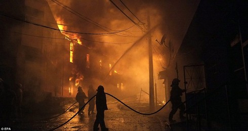Hiện trường vụ cháy khủng khiếp ở Chile - ảnh 5
