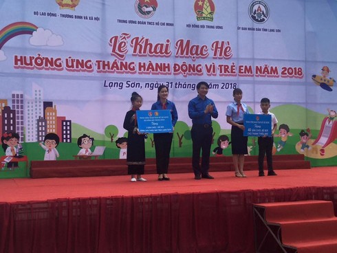 Sôi động khai mạc hè và hưởng ứng tháng hành động vì trẻ em - ảnh 1