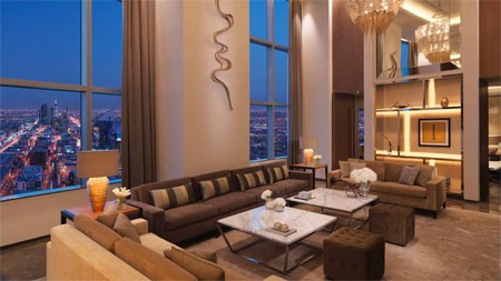 Vẻ xa xỉ của phòng khách sạn giá 225 triệu đồng/đêm - ảnh 3