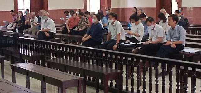 Xử vụ cựu giám đốc Sở Địa chính Bình Dương kêu oan: Ai sai, dân cũng ‘lãnh đủ’ ảnh 2