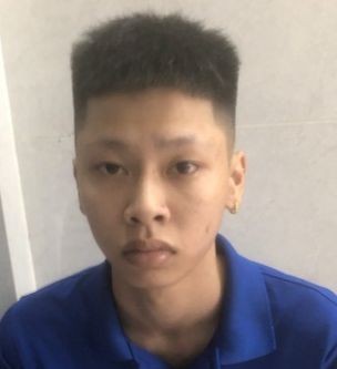 Hà Nội: Nhóm thanh niên đập phá quán bar trên phố cổ vì bị bảo vệ đưa ra ngoài ảnh 1