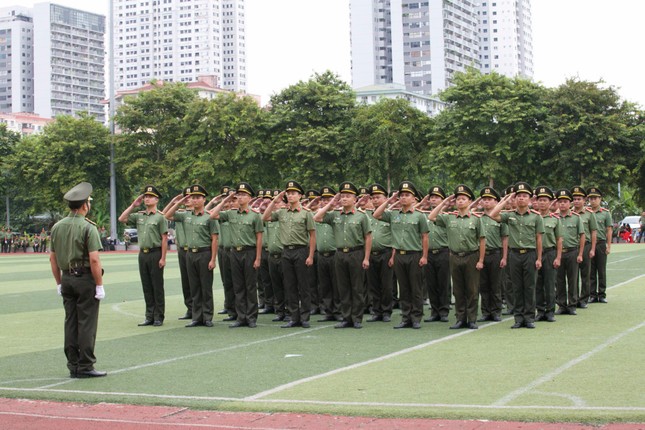 Gần 500 cán bộ, chiến sĩ Công an Hà Nội ‘trổ tài’ tại hội thi võ thuật ảnh 4
