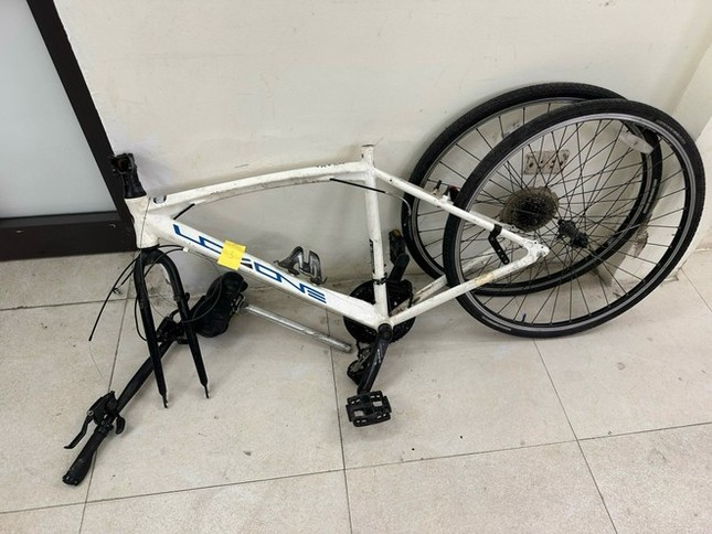 Hà Nội: Gã trai mượn ô tô của bạn gái để trộm lượng lớn xe đạp đắt tiền ở chung cư cao cấp ảnh 4