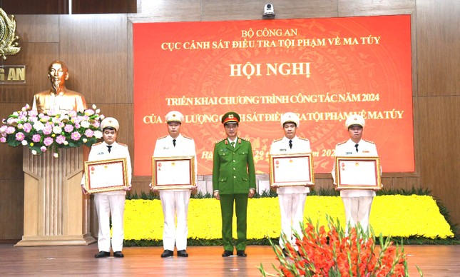 Dấu ấn nổi bật năm 2023 của lực lượng Cảnh sát điều tra tội phạm về ma tuý ảnh 1