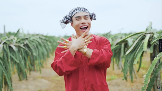 MV 'Oải cả chưởng' của Lê Dương Bảo Lâm bị chỉ trích nhảm nhí, thảm họa ảnh 2