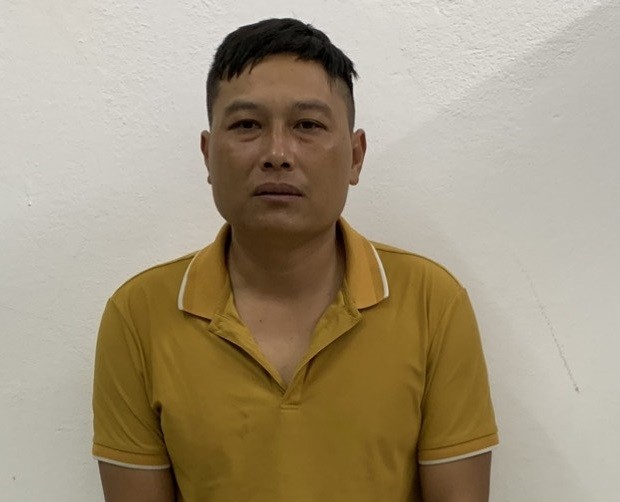 Mới đi tù 16 năm vì ma túy, người đàn ông tiếp tục bị bắt vì buôn 1,5 bánh heroin ảnh 2