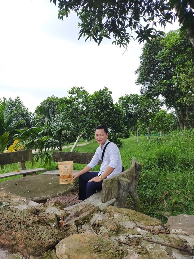Cất tấm bằng đại học, chàng trai rời thành phố về quê mở trang trại “tiền tỷ“ ảnh 4
