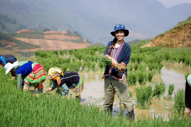 “Thanh xuân rực rỡ” với gian bếp trên đỉnh đồi của Tâm An ảnh 1