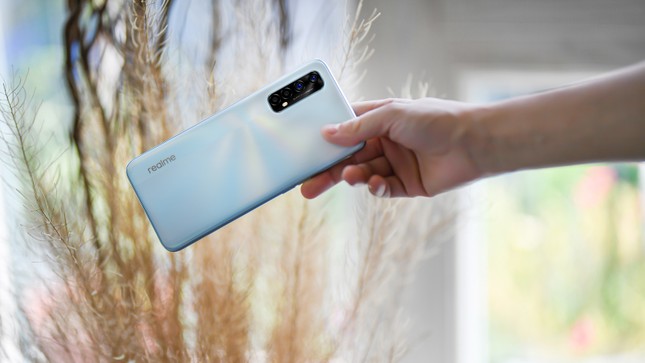 Bộ đôi Realme 7 và 7 Pro ra mắt tại Việt Nam ảnh 1