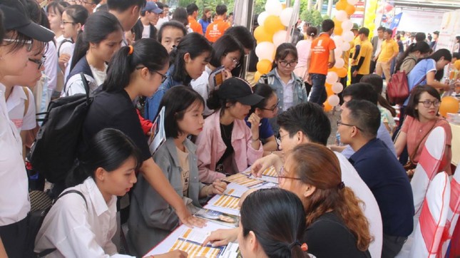 Điểm xét tuyển thi THPT năm 2020 vào nhiều ngành tại ĐH Đà Nẵng tăng 1-3 điểm ảnh 1
