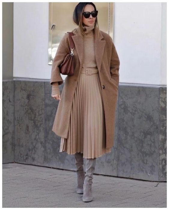 Váy xếp ly hot bao mùa mix được đủ kiểu, ngần ấy hot Instagram phối vẫn khác nhau ảnh 14