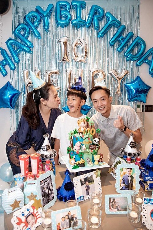Showbiz 21/6: Hé lộ ngôi nhà đang bỏ hoang ở quê nhà của danh hài Hoài Linh ảnh 4