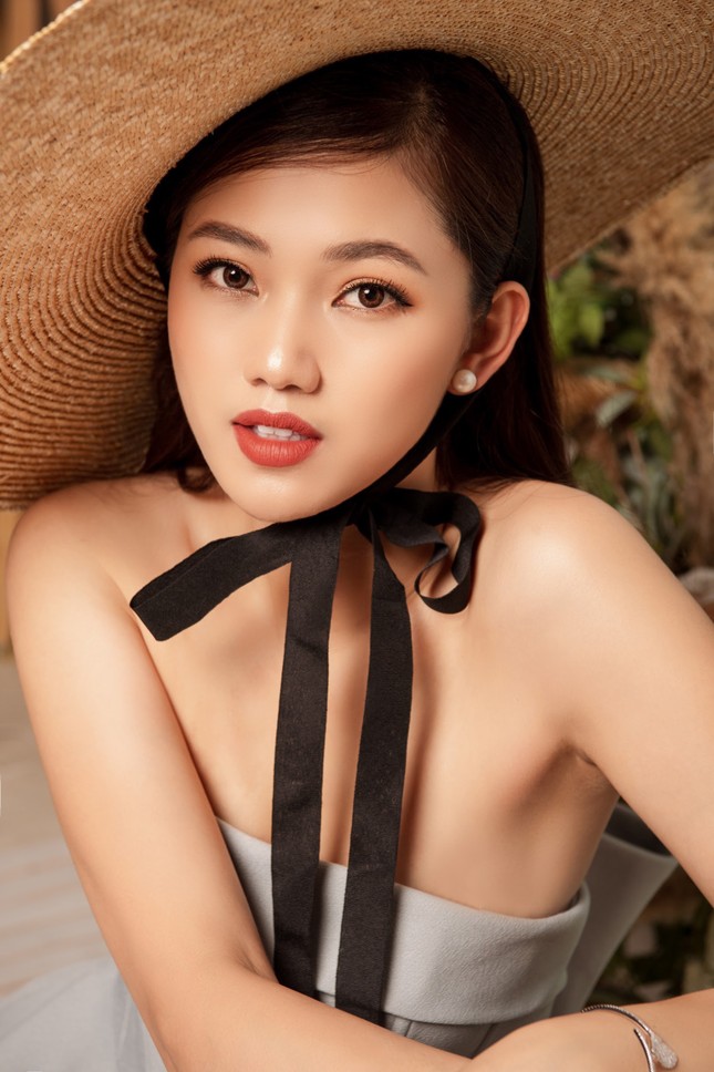 Á hậu Ngô Thanh Thanh Tú bật mí về cuộc sống 'bỉm sữa' và ông xã doanh nhân ảnh 1