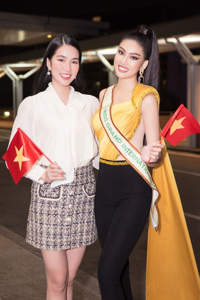 Á hậu Phạm Ngọc Phương Anh nhắn Ngọc Thảo ‘hãy mang vương miện về’ ảnh 3