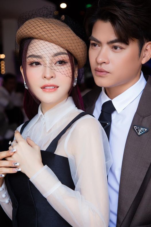 Showbiz 29/11: Cháu gái NSƯT Kim Tiểu Long chia tay ca sĩ Lưu Hưng ảnh 1