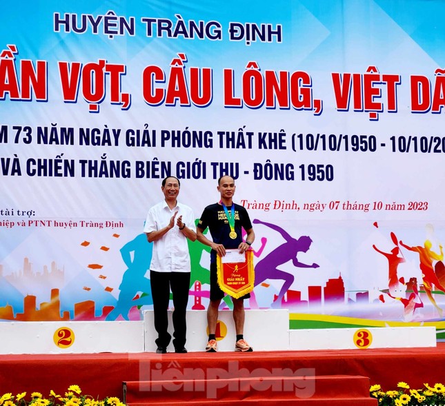 Thiện nguyện trên vùng đất cách mạng biên giới ảnh 5