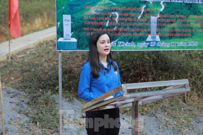 Tuổi trẻ Lạng Sơn tích cực tham gia xây dựng đường biên, mốc giới ảnh 2