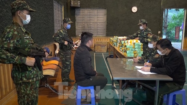 Triệt phá đường dây ma túy, thu gần nửa tấn heroin ảnh 1