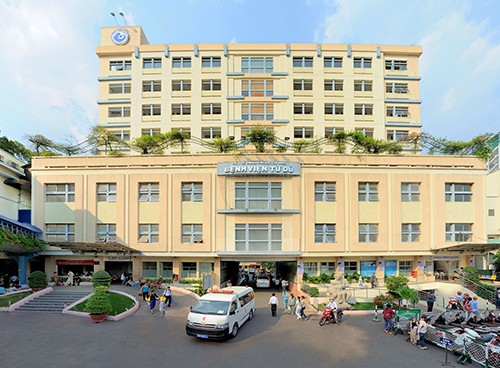 Tên Thái hậu triều Nguyễn được đặt cho Bệnh viện Từ Dũ - bệnh viện phụ sản lớn nhất TPHCM vào năm nào?