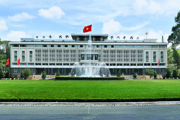Dinh Độc Lập còn có tên gọi khác là gì?