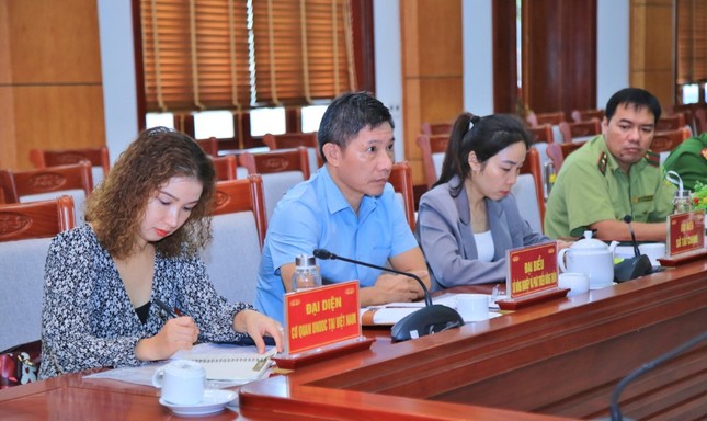 Ra mắt văn phòng liên lạc phòng, chống ma tuý và tội phạm qua biên giới giữa hai tỉnh Nghệ An và Xiêng Khoảng ảnh 2